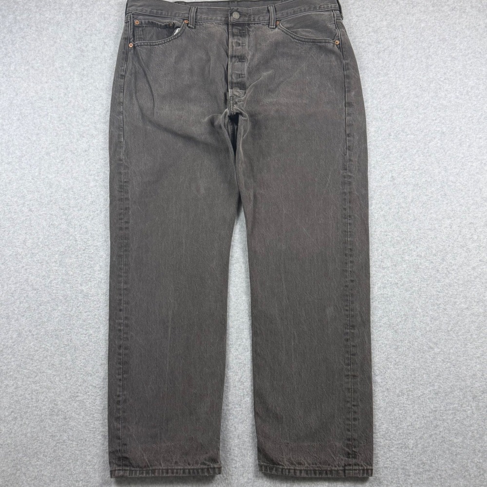 Levis 501 Original Fit Jeans Mens 40x32 Faded Black Button Fly Denim